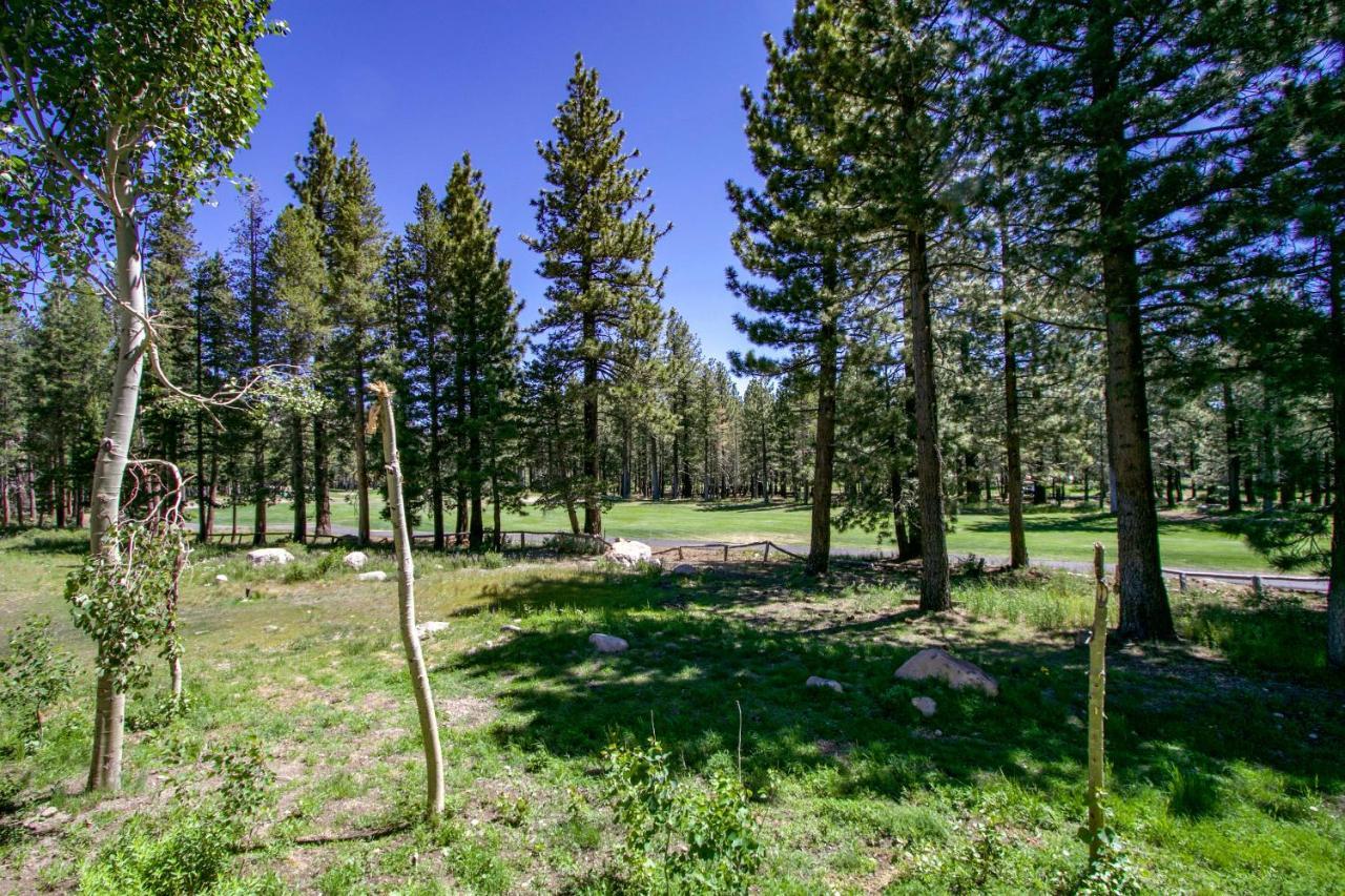 Mammoth Green 118 Located On Sierra Star Golf Course, Private Patio, Summer Pool Condo Маммот Лейкс Экстерьер фото